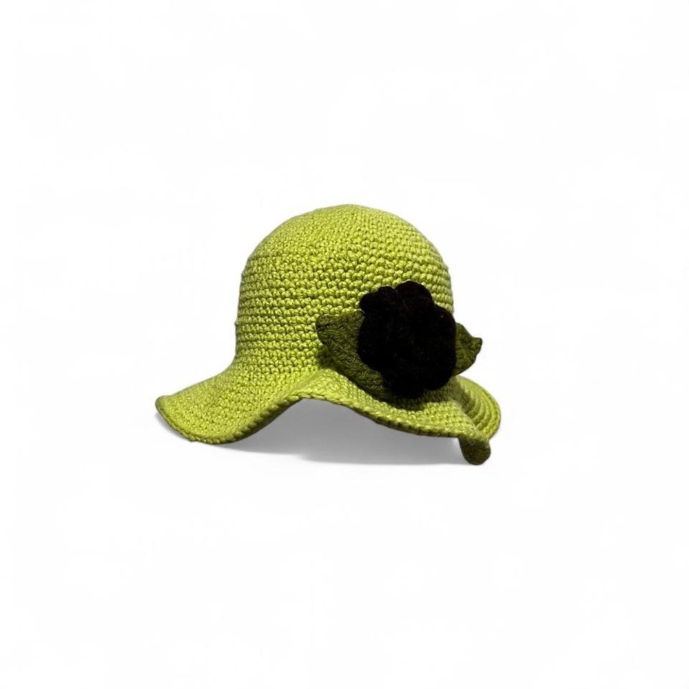 Green crochet flower hat